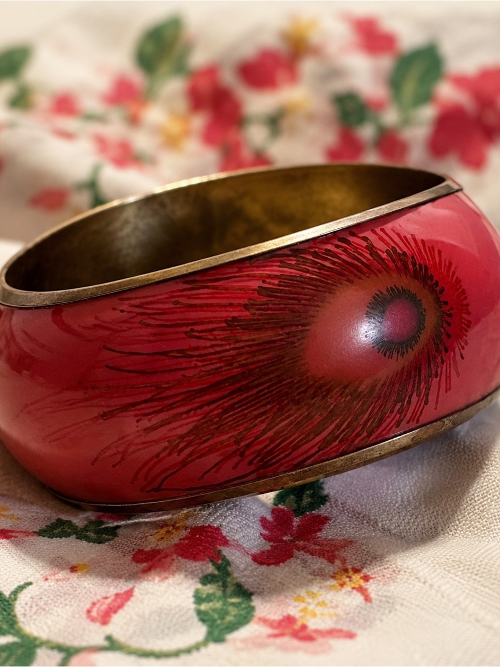 Vintage Hand Painted Lucite Bangle Bracelet Pink Red Abstract Mod Wide Cuff